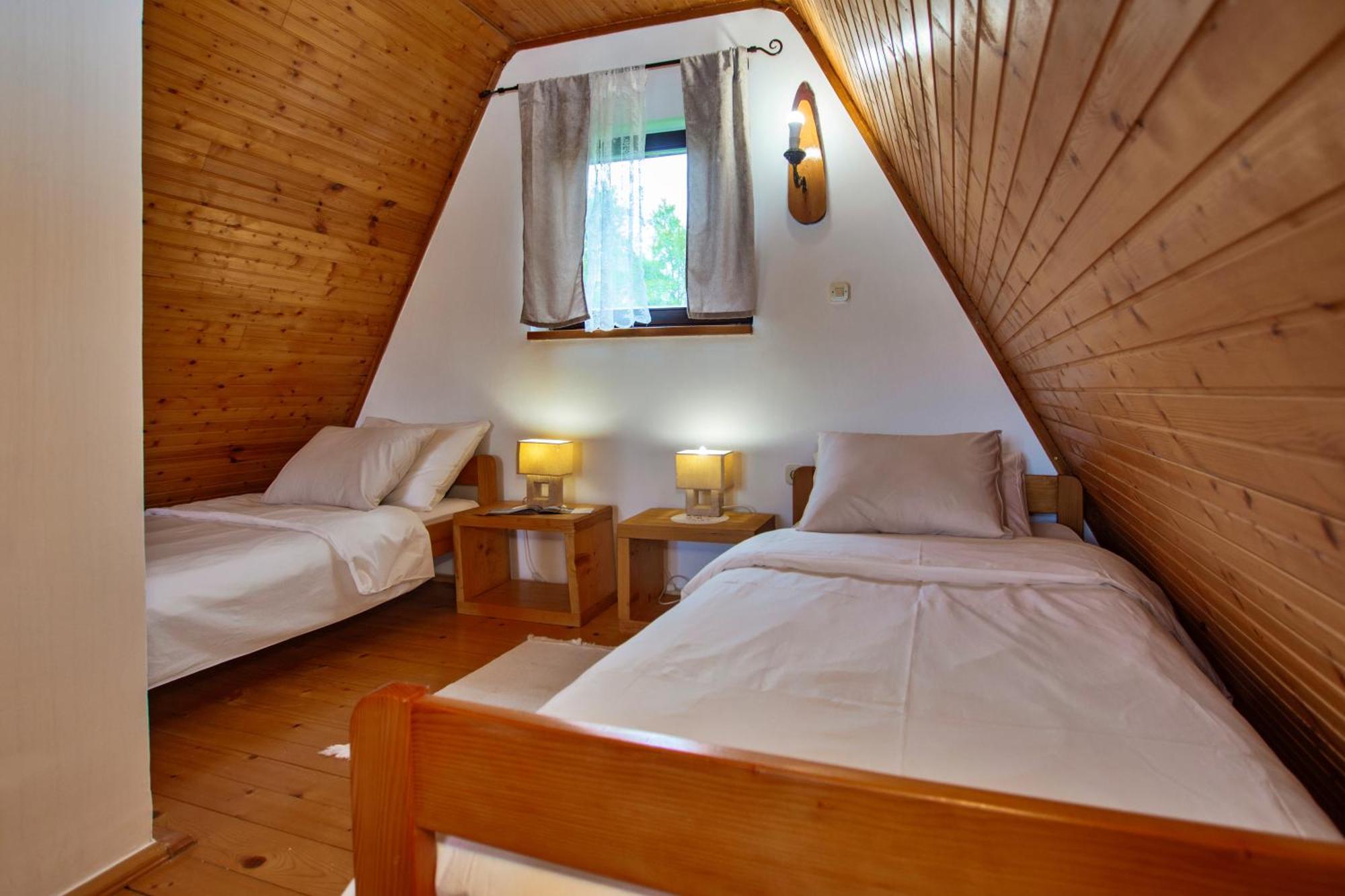 Chalet Velebitska Kuca Velika Plana Exteriör bild